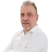 Docencia dirigida al ámbito profesional, especialmente a tripartita.
